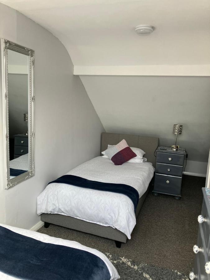 Causeway Street Holiday House Self Catering-Portrush Exteriör bild